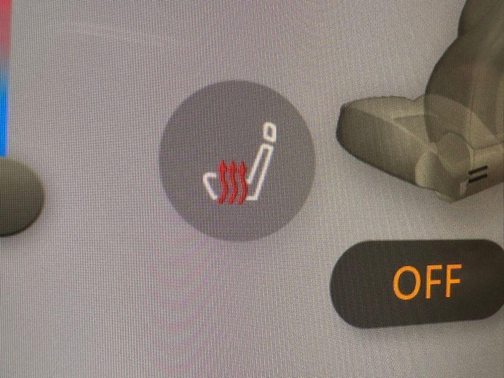 2026 Nissan Kicks SR w/Premium &amp; Cold Weather Pkg San Clemente CA