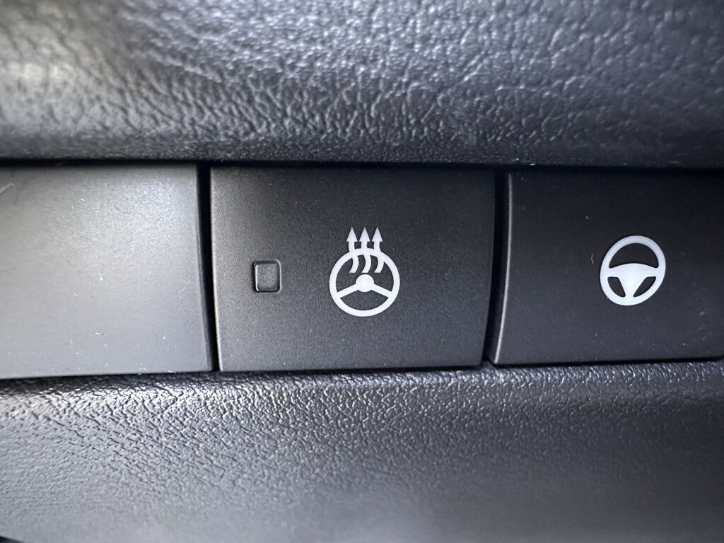 2026 Nissan Kicks SR w/Premium &amp; Cold Weather Pkg San Clemente CA