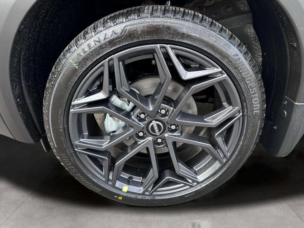 2026 Nissan Kicks SR w/Premium &amp; Cold Weather Pkg San Clemente CA