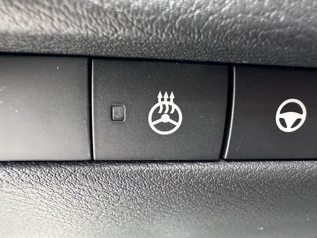 2026 Nissan Kicks SR w/Premium &amp; Cold Weather Pkg San Clemente CA