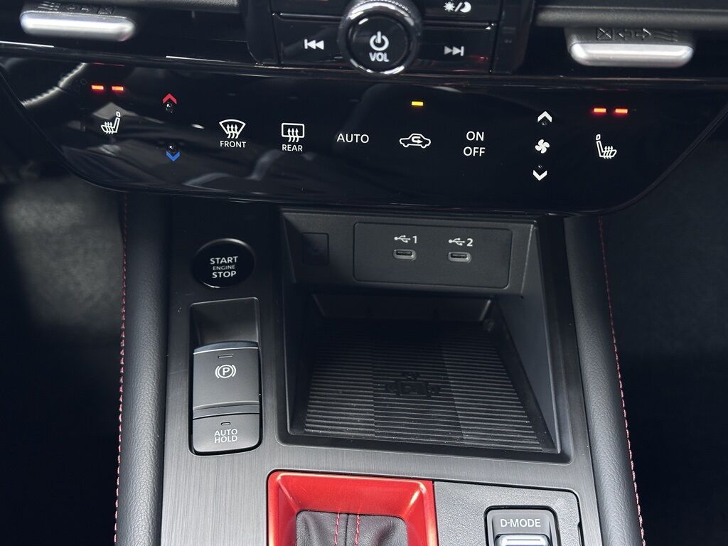 2026 Nissan Kicks SR w/Premium &amp; Cold Weather Pkg San Clemente CA