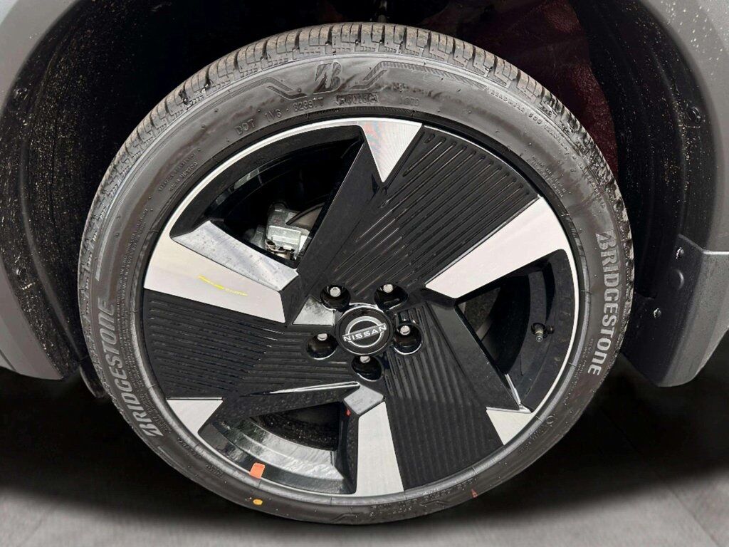 2026 Nissan Kicks SR w/Premium &amp; Cold Weather Pkg San Clemente CA