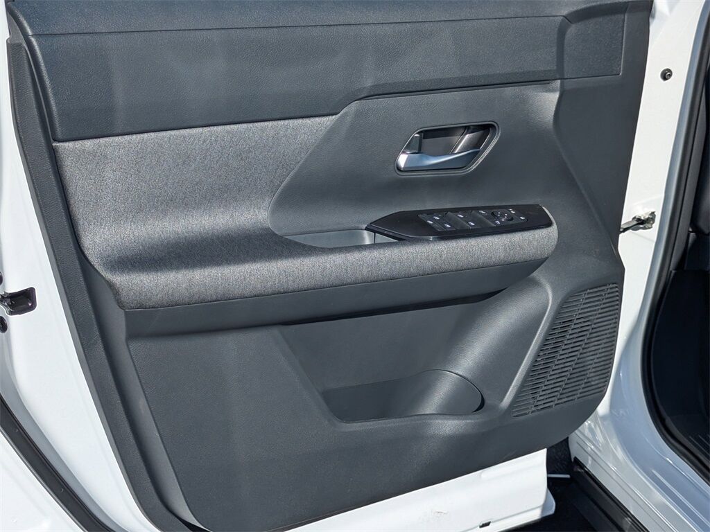 2026 Nissan Kicks SV Kennesaw GA 2026 Nissan Kicks SV Kennesaw GA