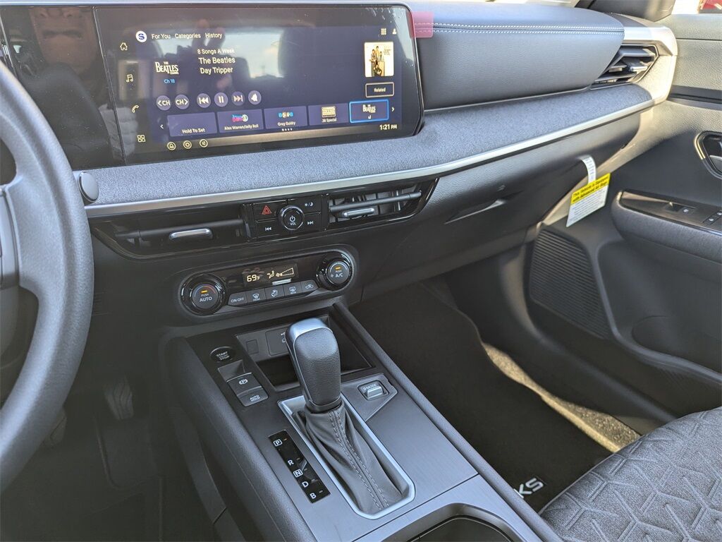 2026 Nissan Kicks SV Kennesaw GA 2026 Nissan Kicks SV Kennesaw GA