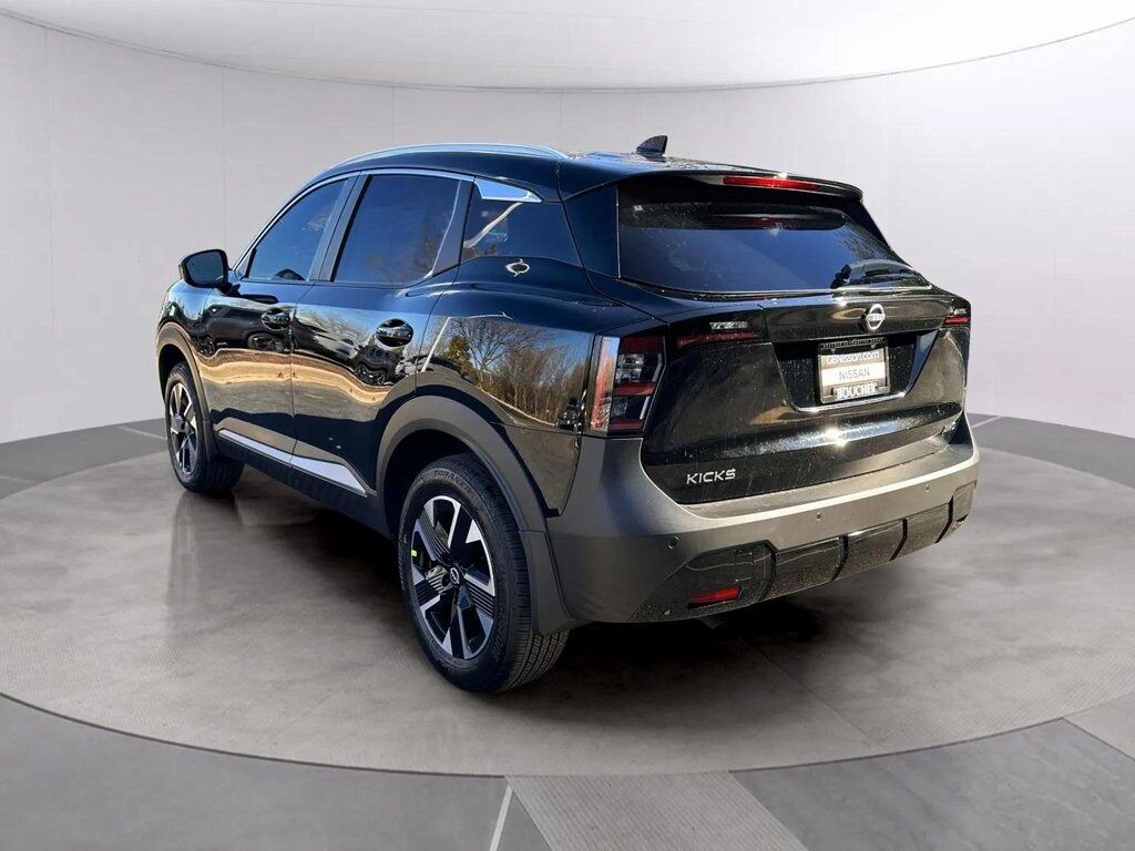 2026 Nissan Kicks SV w/Premium &amp; Cold Weather Pkg San Clemente CA