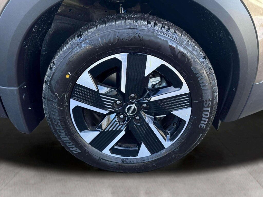 2026 Nissan Kicks SV w/Premium &amp; Cold Weather Pkg San Clemente CA