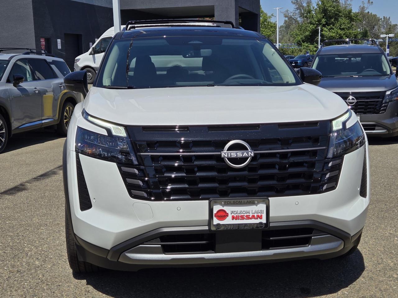 2026 Nissan Pathfinder Platinum 2026 Nissan Pathfinder Platinum