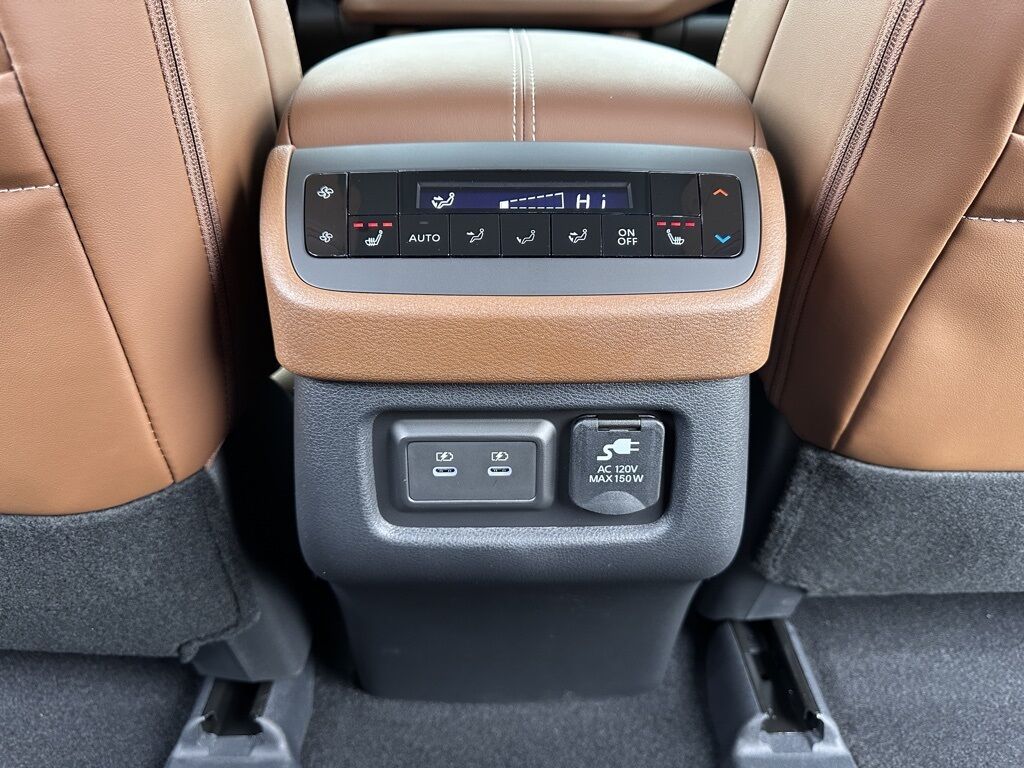 2026 Nissan Pathfinder Platinum San Clemente CA