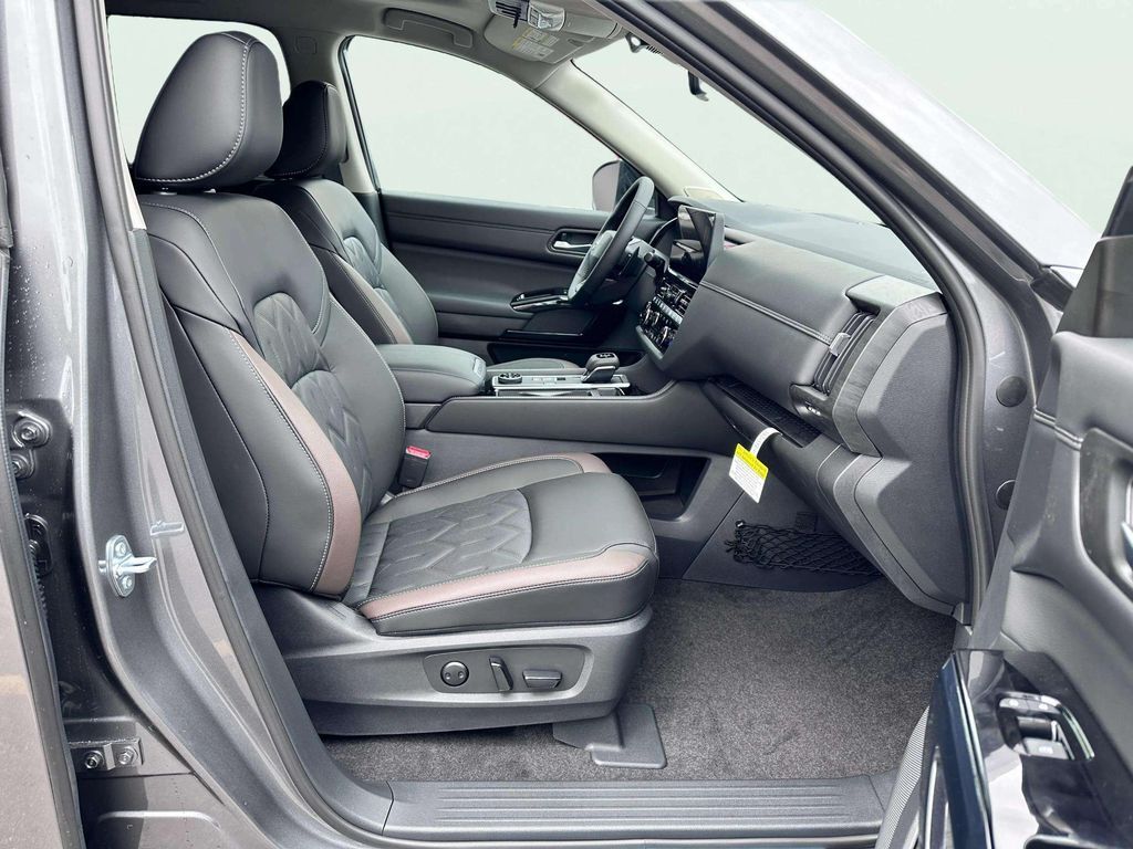 2026 Nissan Pathfinder Platinum San Clemente CA