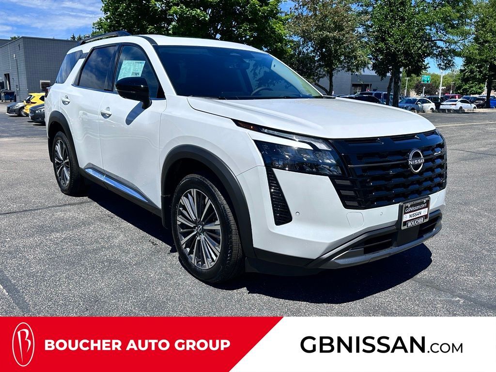 2026 Nissan Pathfinder Platinum