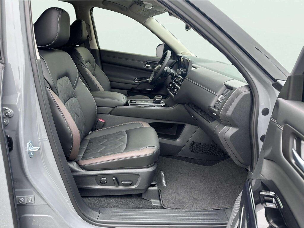 2026 Nissan Pathfinder Platinum San Clemente CA