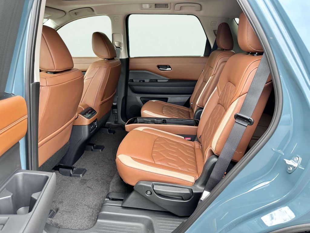 2026 Nissan Pathfinder Platinum San Clemente CA