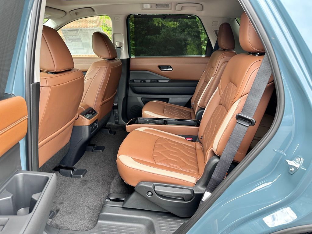 2026 Nissan Pathfinder Platinum San Clemente CA