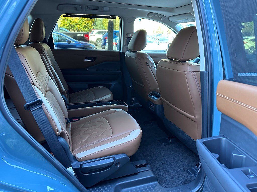 2026 Nissan Pathfinder Platinum San Clemente CA