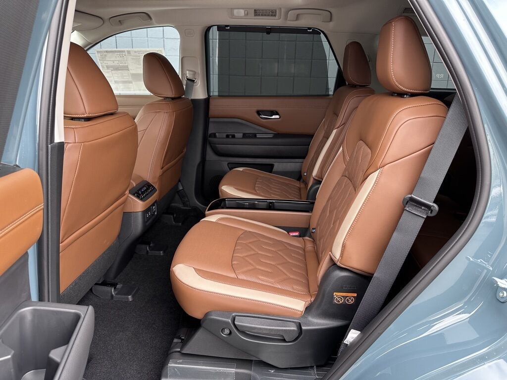 2026 Nissan Pathfinder Platinum San Clemente CA