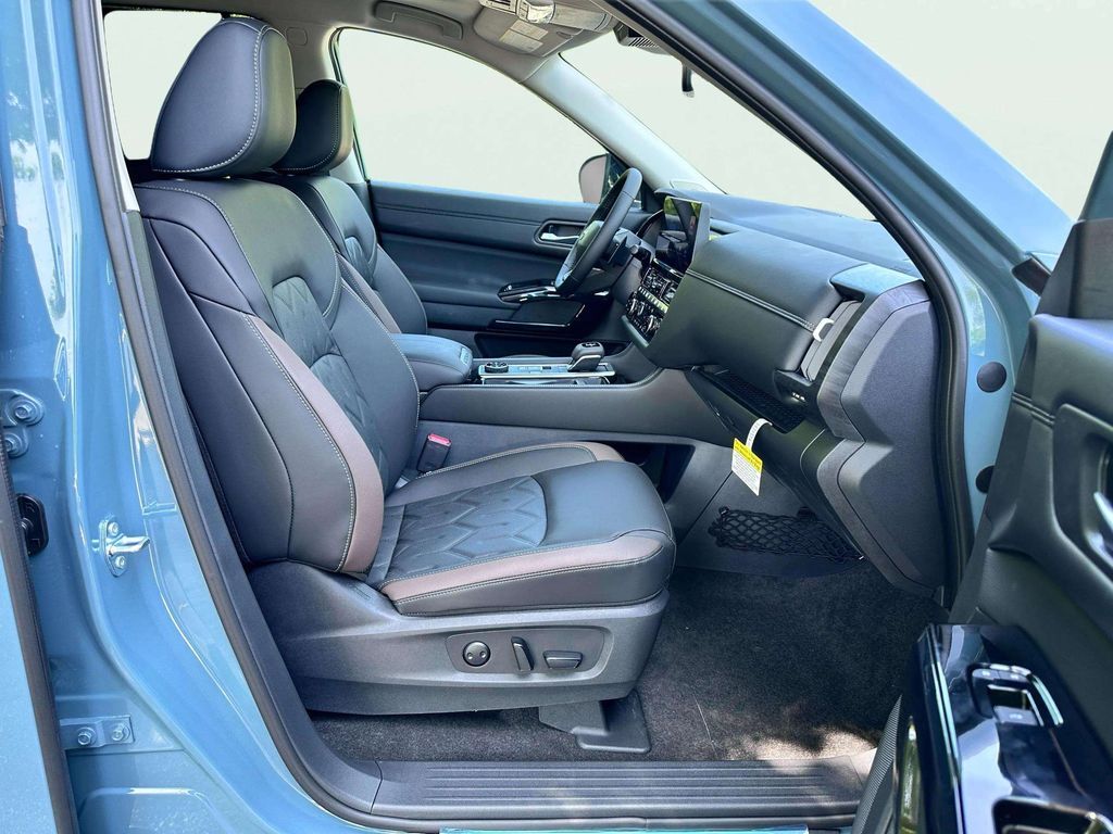2026 Nissan Pathfinder Platinum San Clemente CA