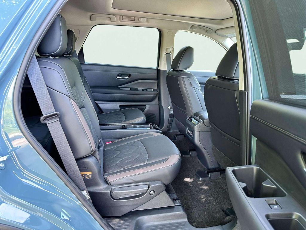 2026 Nissan Pathfinder Platinum San Clemente CA