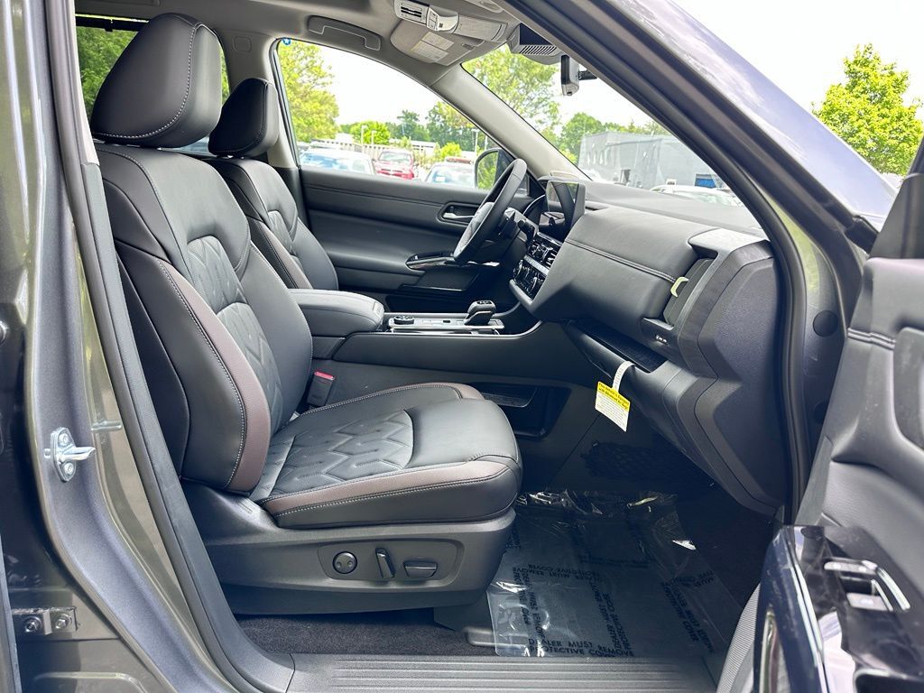 2026 Nissan Pathfinder Platinum San Clemente CA