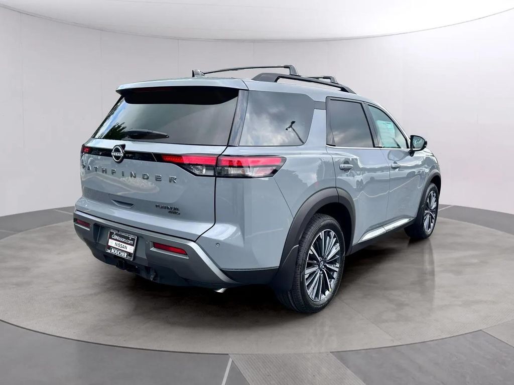 2026 Nissan Pathfinder Platinum