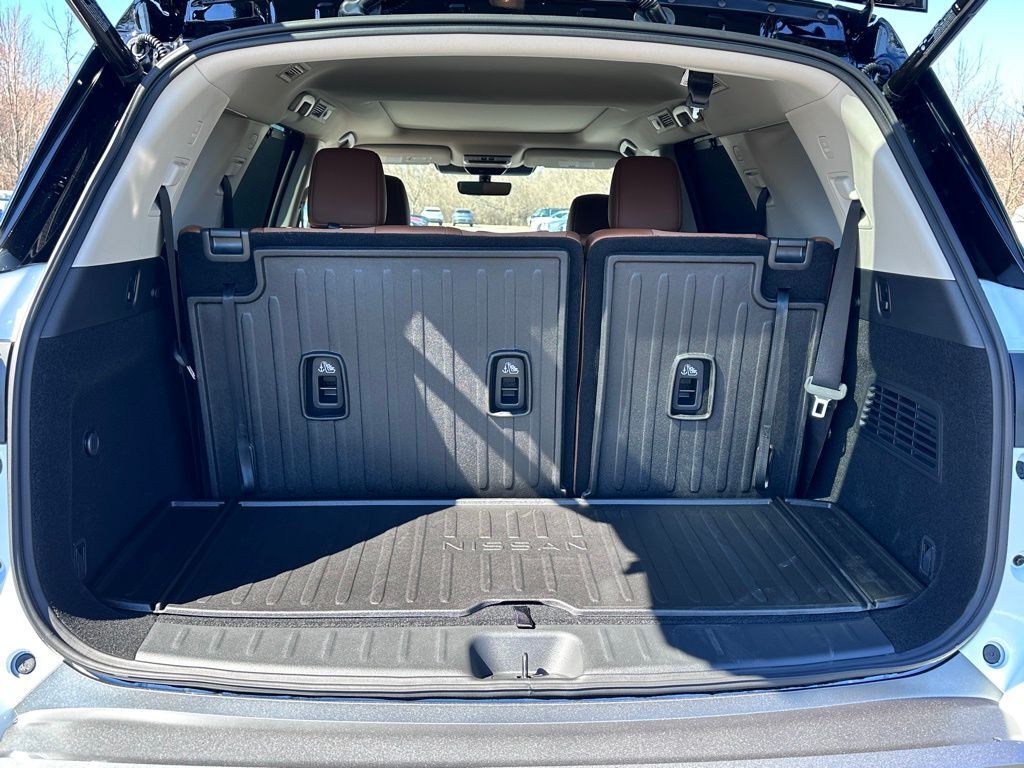 2026 Nissan Pathfinder Platinum San Clemente CA