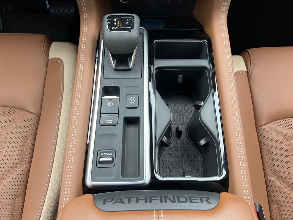 2026 Nissan Pathfinder Platinum San Marcos TX