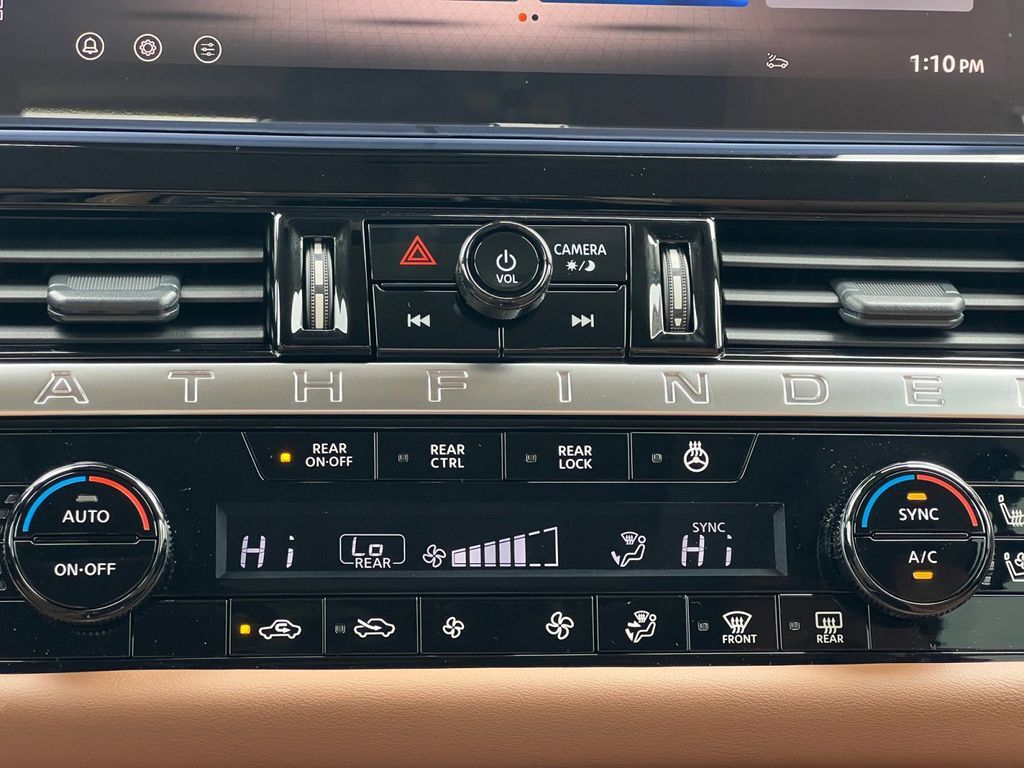 2026 Nissan Pathfinder Platinum San Marcos TX