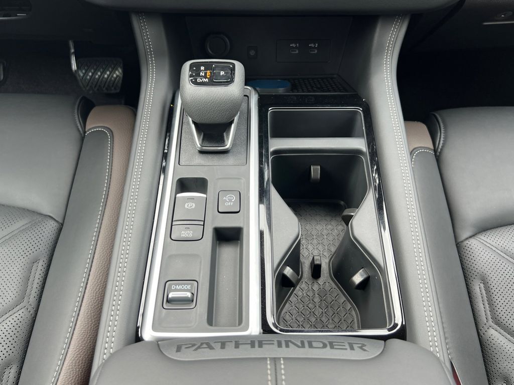 2026 Nissan Pathfinder Platinum San Marcos TX