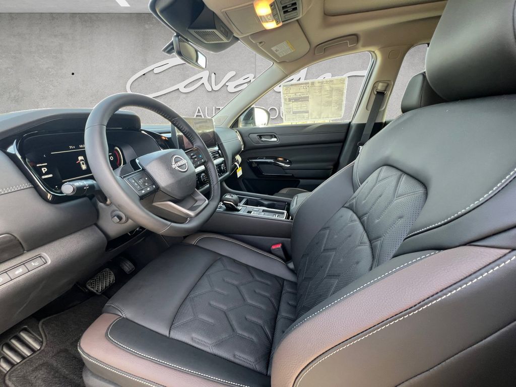 2026 Nissan Pathfinder Platinum San Marcos TX