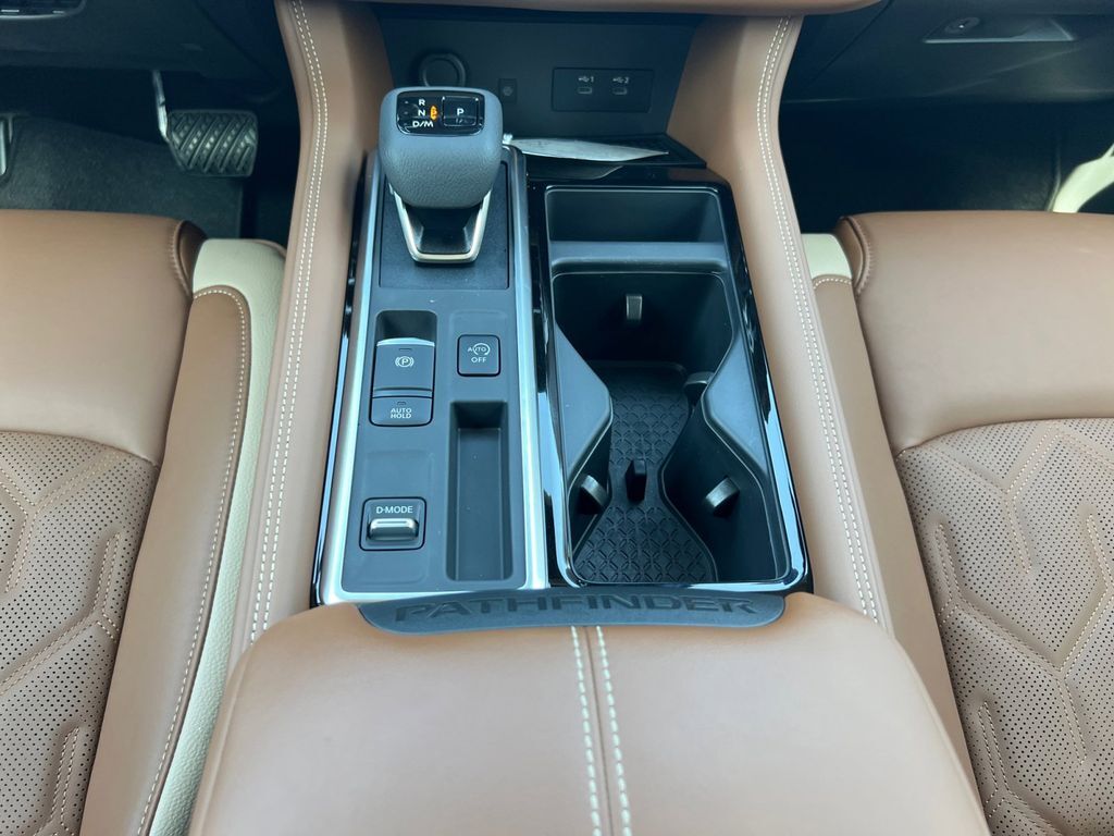 2026 Nissan Pathfinder Platinum San Marcos TX