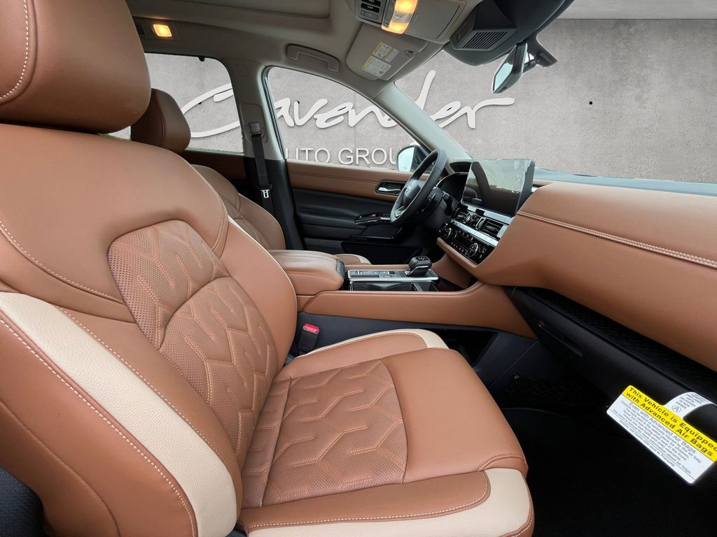 2026 Nissan Pathfinder Platinum San Marcos TX