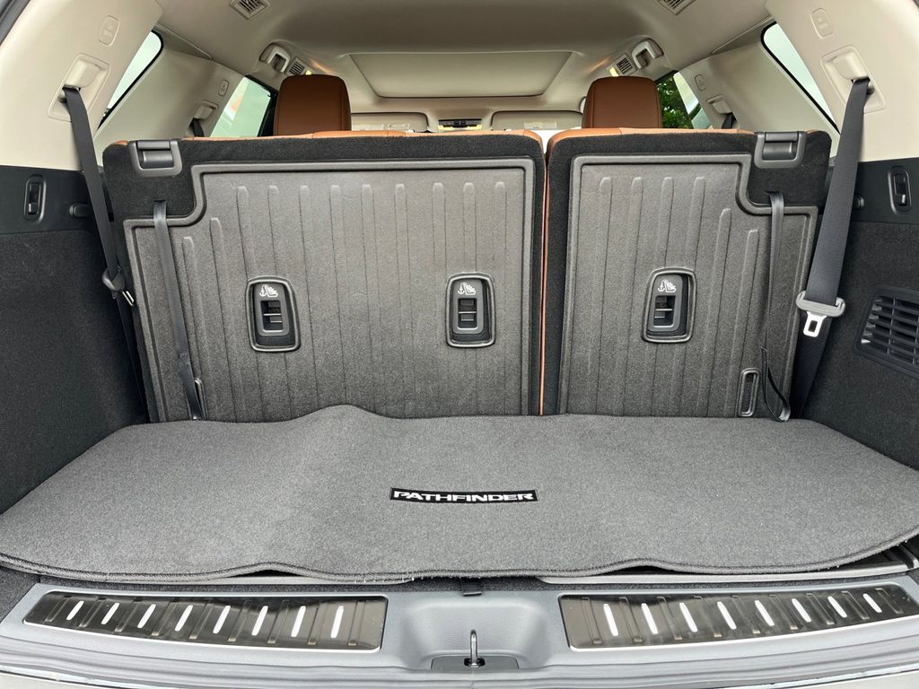 2026 Nissan Pathfinder Platinum San Marcos TX