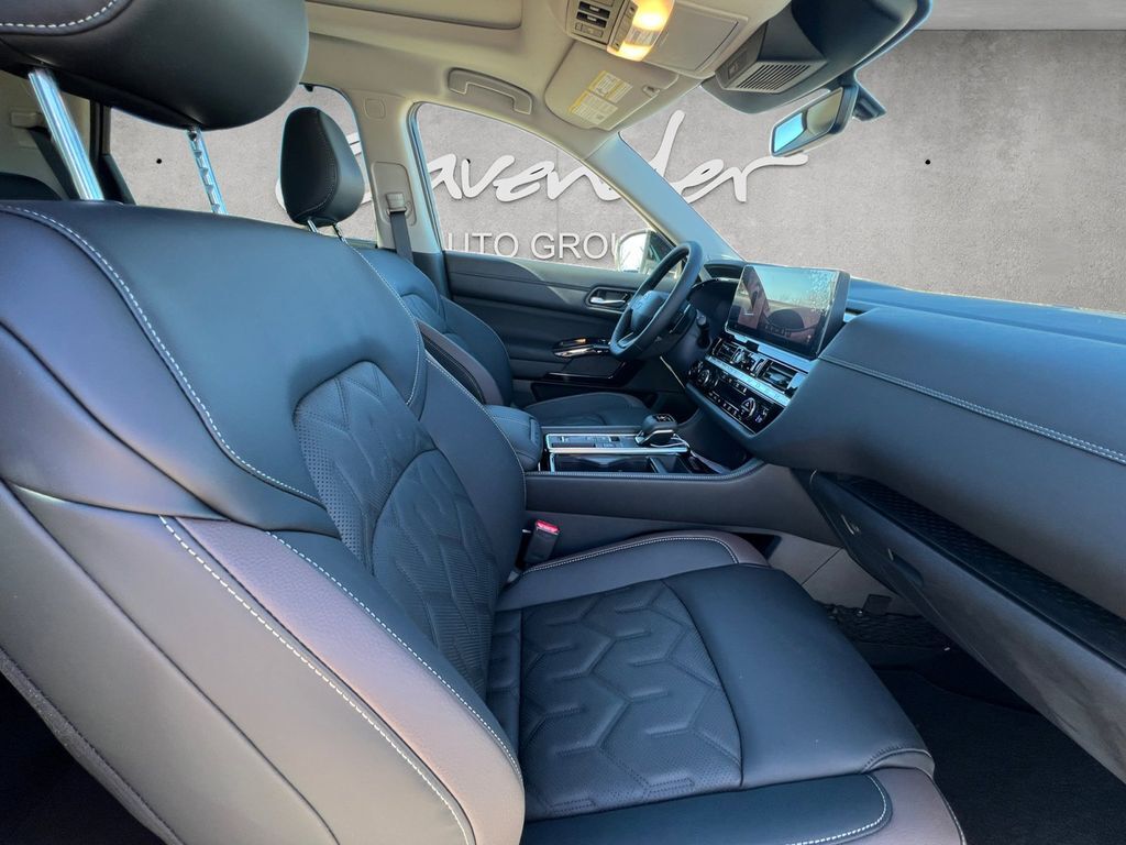 2026 Nissan Pathfinder Platinum San Marcos TX