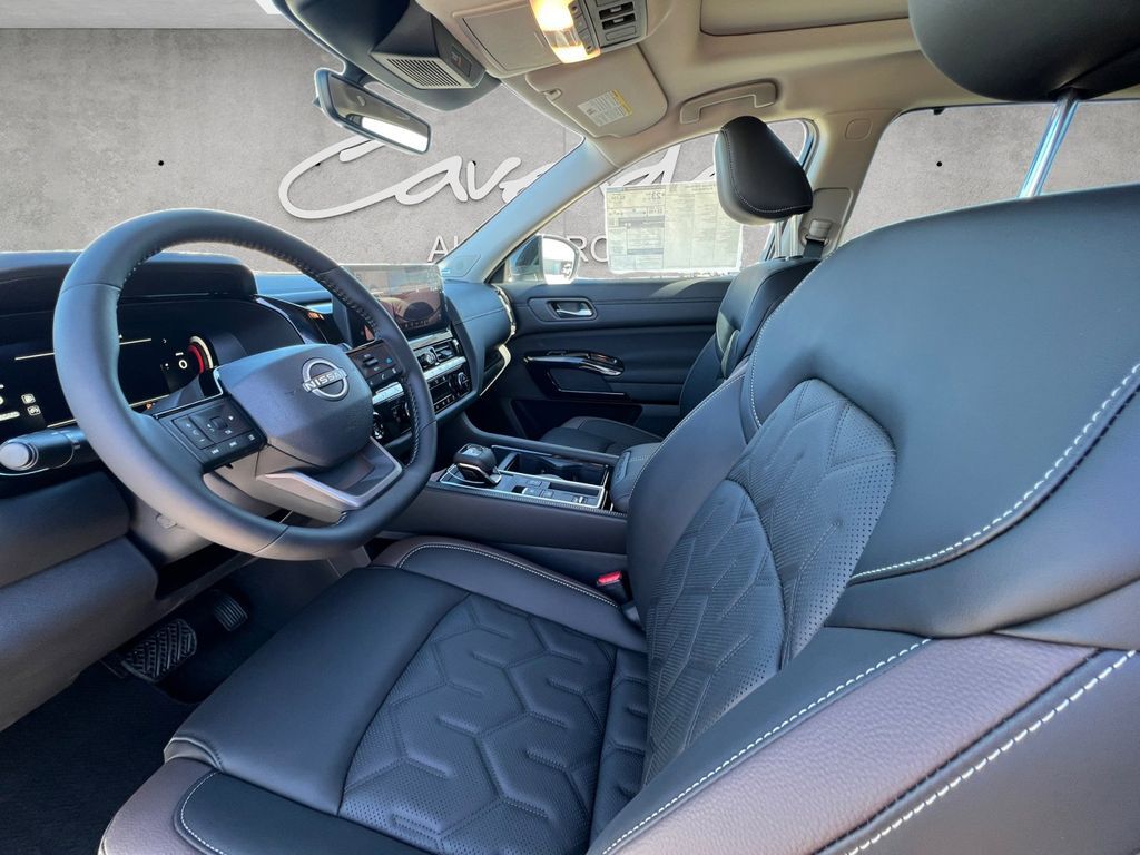 2026 Nissan Pathfinder Platinum San Marcos TX