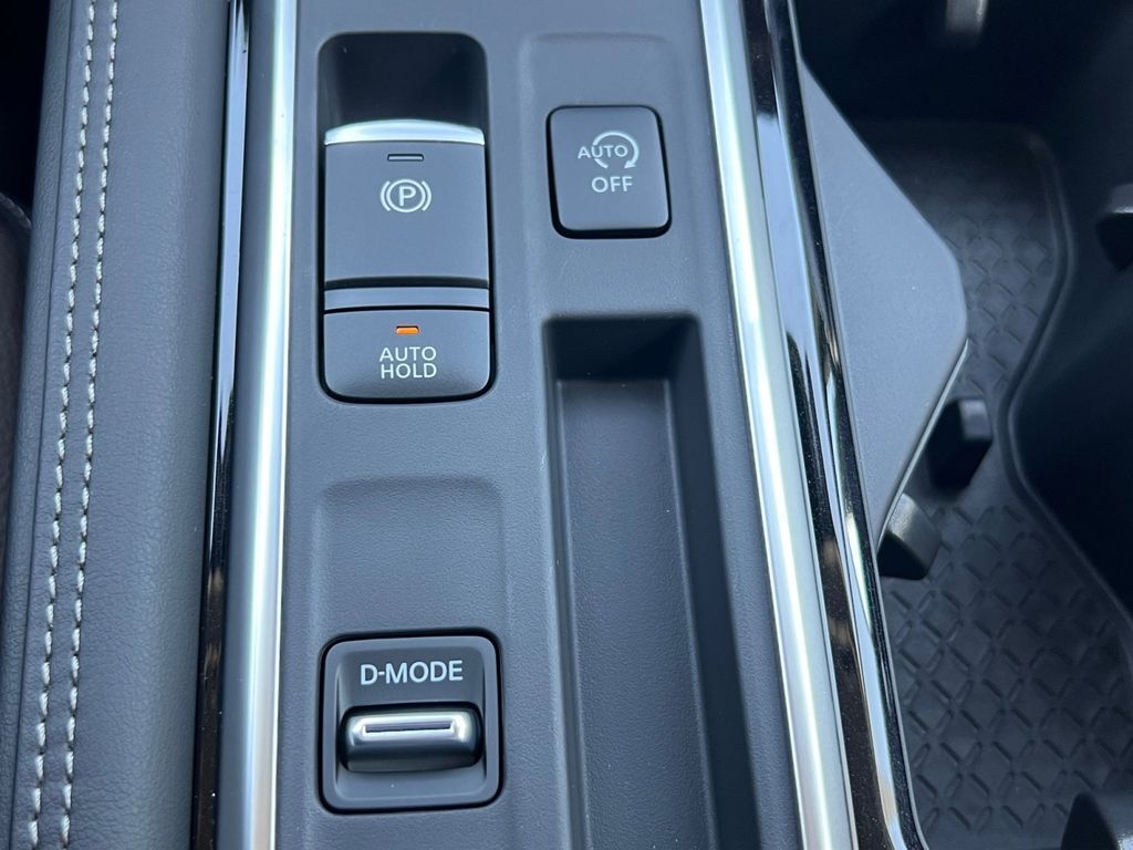 2026 Nissan Pathfinder Platinum San Marcos TX