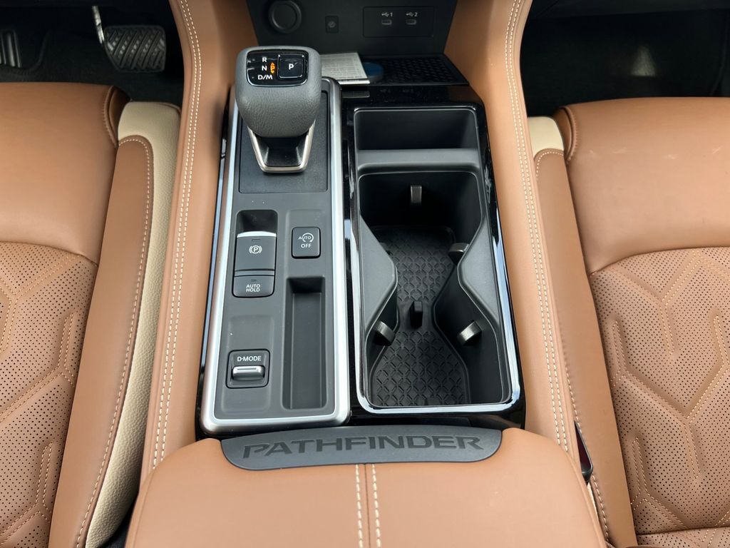 2026 Nissan Pathfinder Platinum San Marcos TX