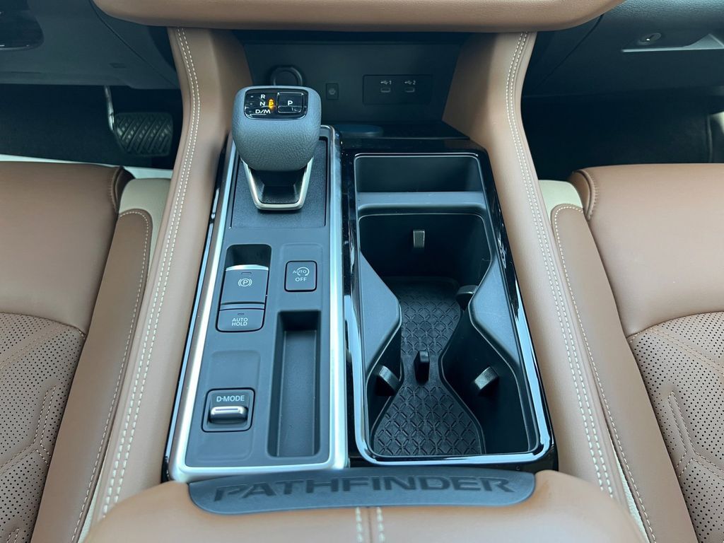 2026 Nissan Pathfinder Platinum San Marcos TX