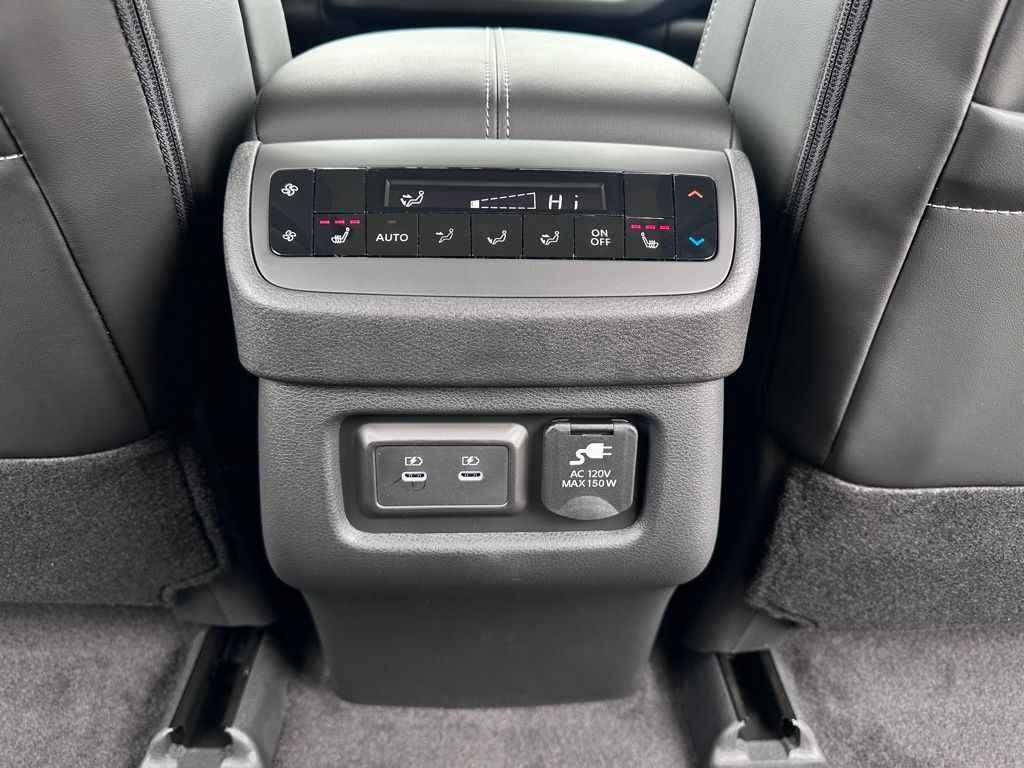 2026 Nissan Pathfinder Platinum San Clemente CA