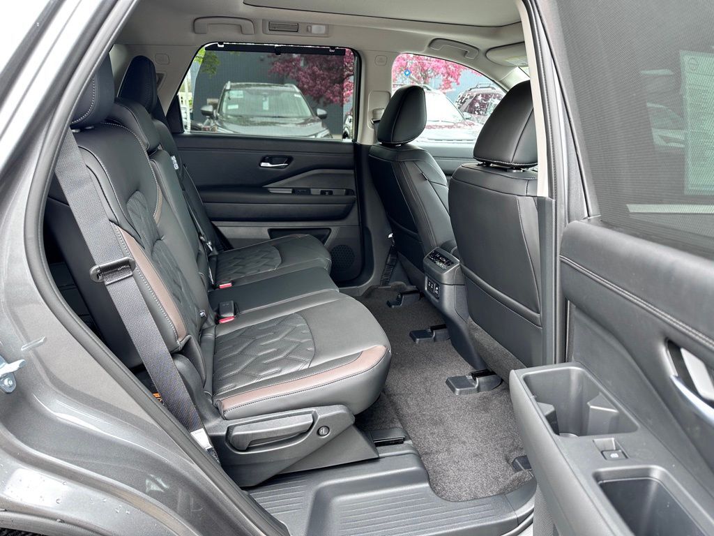 2026 Nissan Pathfinder Platinum San Clemente CA