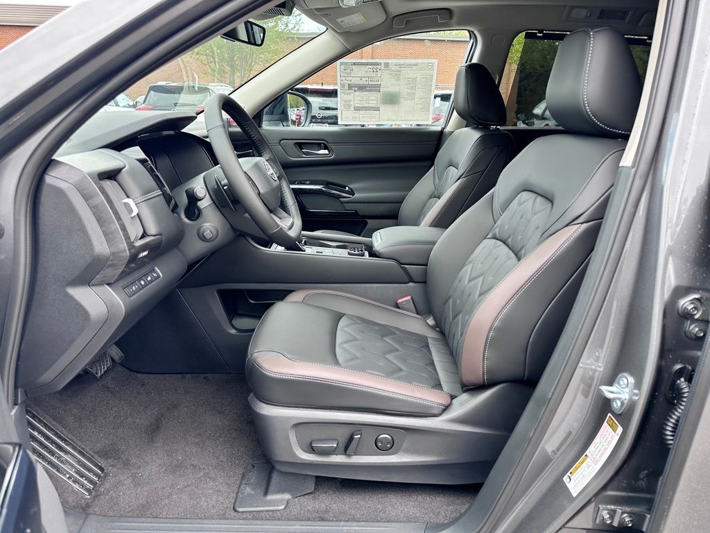 2026 Nissan Pathfinder Platinum San Clemente CA