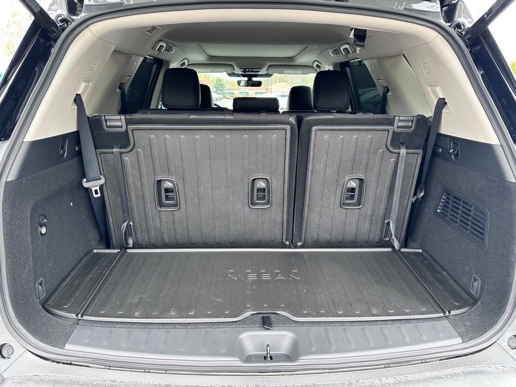 2026 Nissan Pathfinder Platinum San Clemente CA