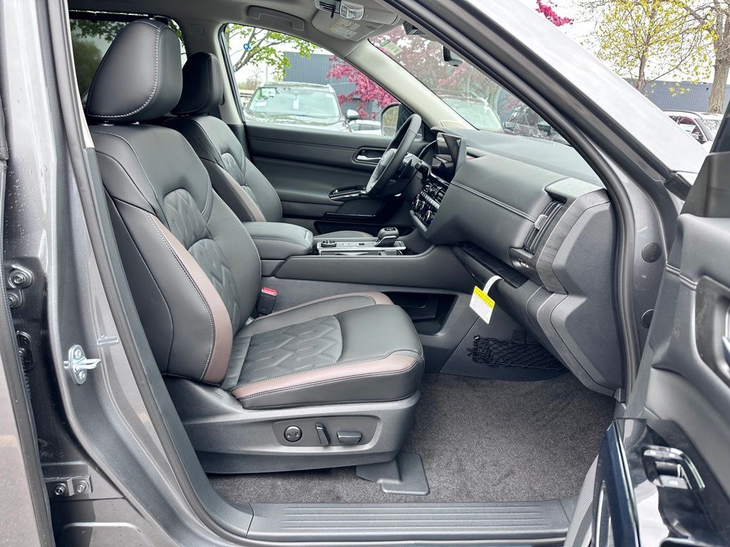 2026 Nissan Pathfinder Platinum San Clemente CA