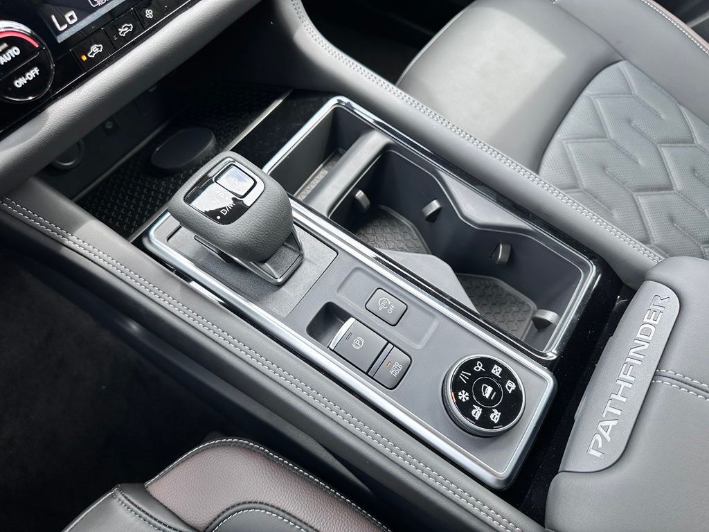 2026 Nissan Pathfinder Platinum San Clemente CA