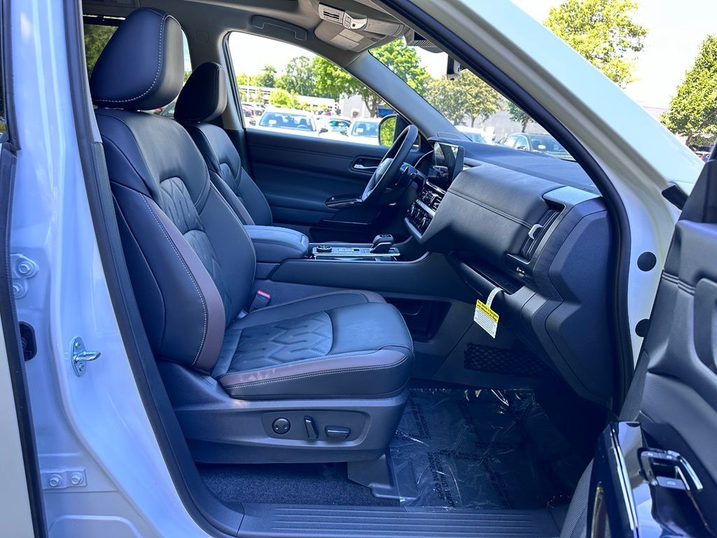 2026 Nissan Pathfinder Platinum San Clemente CA