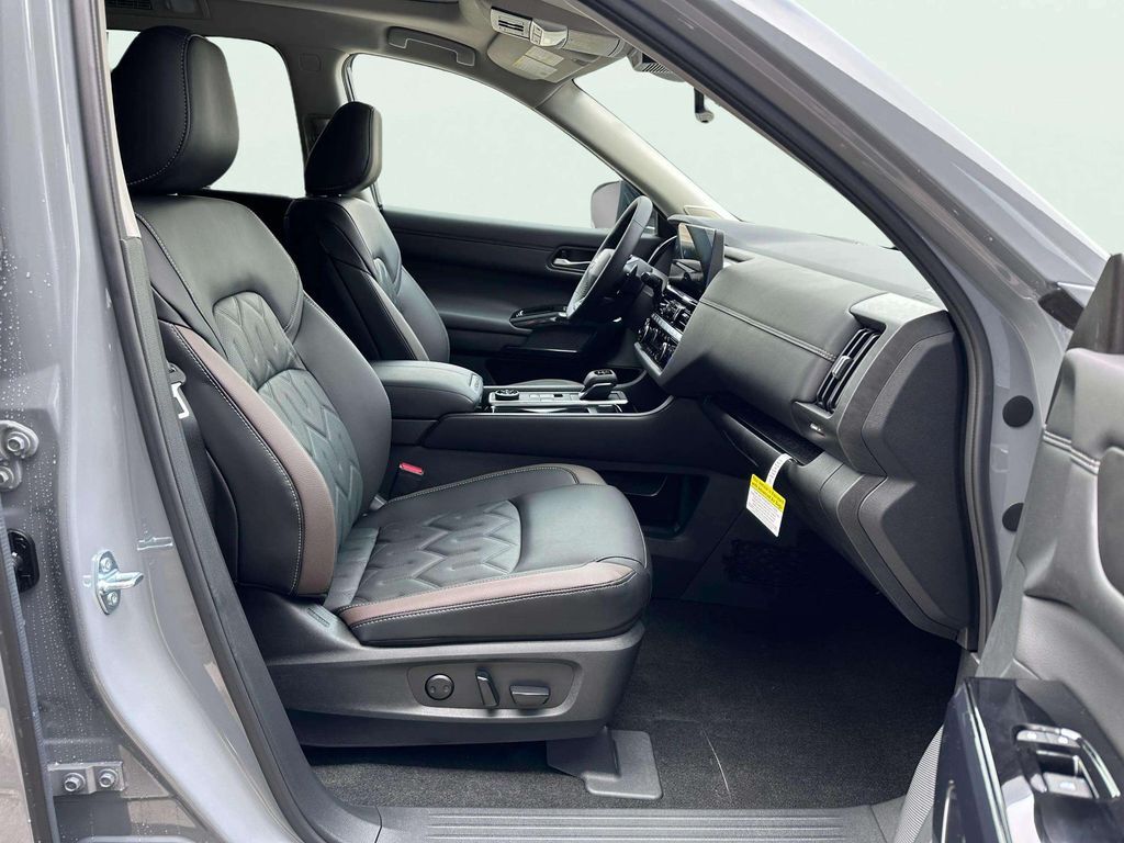 2026 Nissan Pathfinder Platinum San Clemente CA