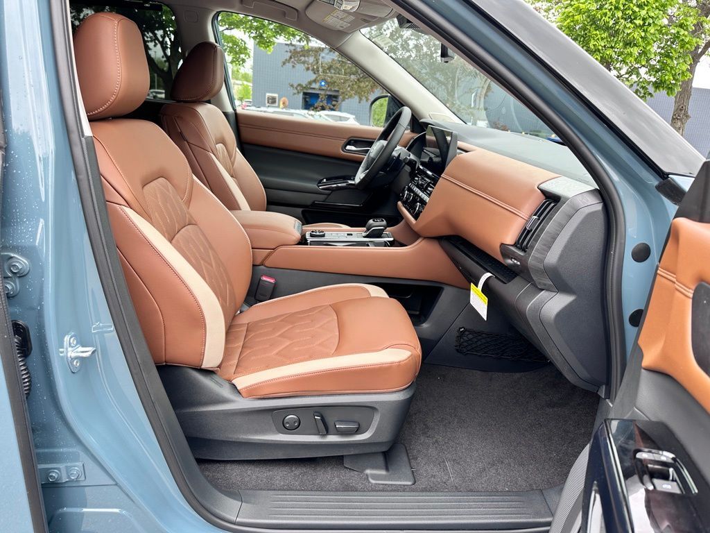 2026 Nissan Pathfinder Platinum San Clemente CA
