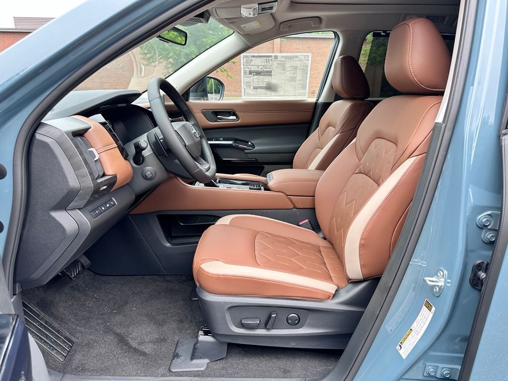 2026 Nissan Pathfinder Platinum San Clemente CA