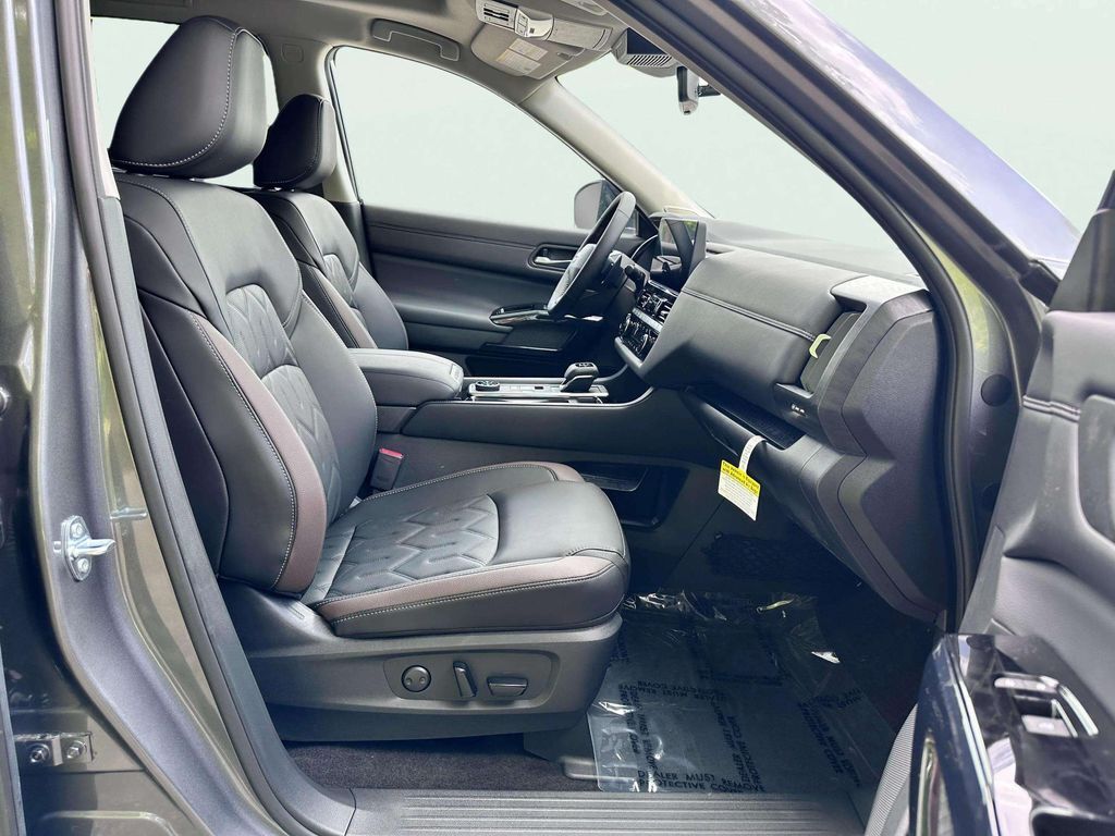 2026 Nissan Pathfinder Platinum San Clemente CA