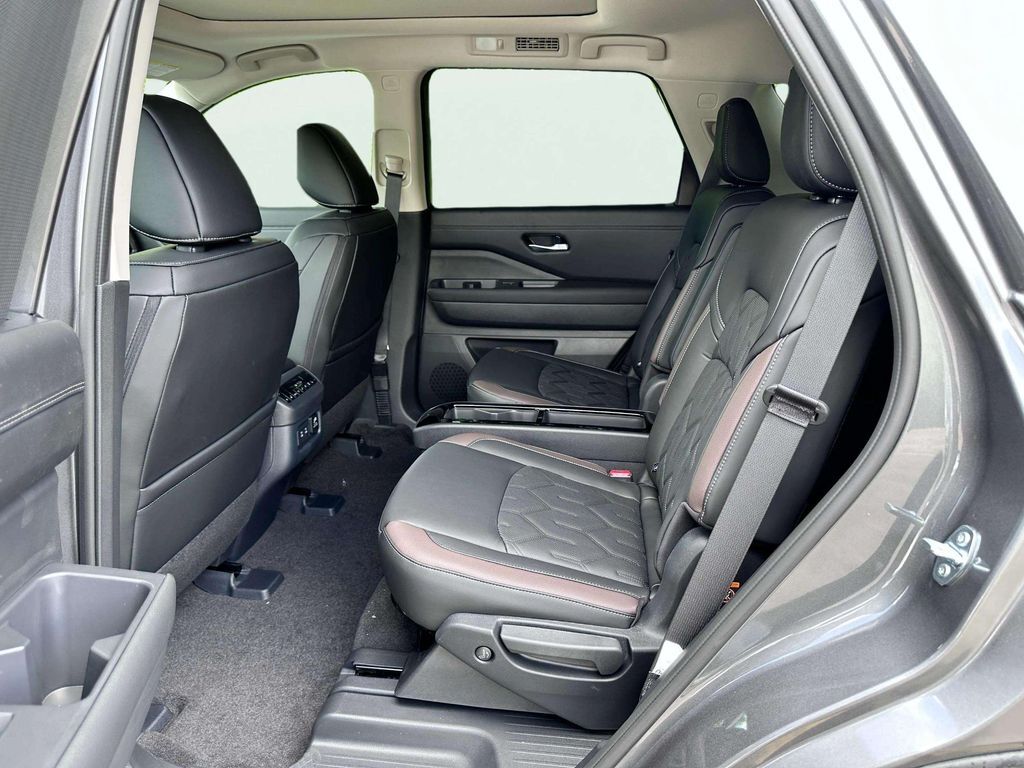 2026 Nissan Pathfinder Platinum San Clemente CA