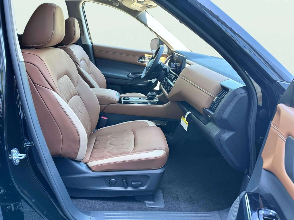 2026 Nissan Pathfinder Platinum San Clemente CA