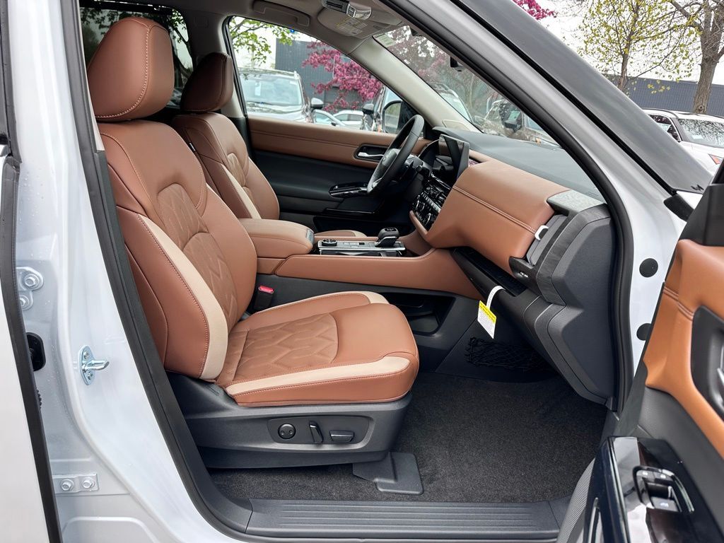 2026 Nissan Pathfinder Platinum San Clemente CA